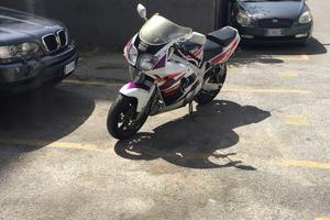 Yamaha fzr 600 r deltabox