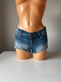 Hollister - shorts in denim a vita bassa