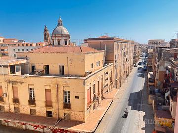 Stanza a ragazzo in palazzo signorile