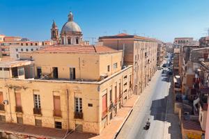 Stanza a ragazzo in palazzo signorile