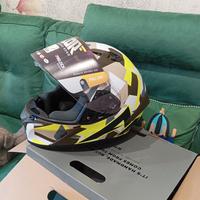casco integrale airox taglia XL nuovo leggere bene