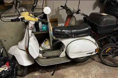 Vespa PX200E anno 1983