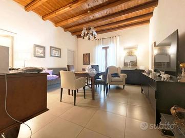3 LOCALI A PALERMO
