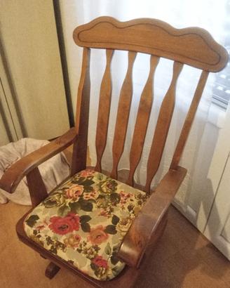 Sedia a dondolo vintage