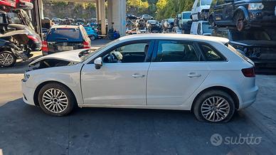 AUDI A3 2015 SOLO PER RICAMBI