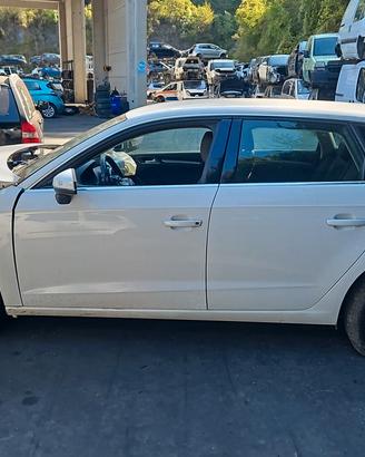 AUDI A3 2015 SOLO PER RICAMBI