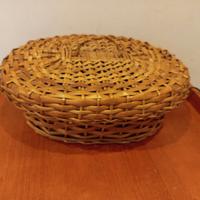 Contenitore per mantenere caldi in tavola pane o b