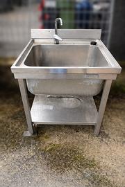 lavandino professionale inox 70x70 con ripano