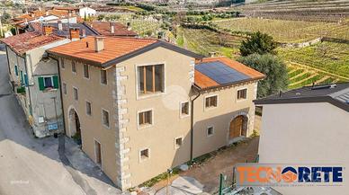 CASA DI CORTE A NEGRAR DI VALPOLICELLA