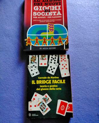 LOTTO DI DUE LIBRI SUI GIOCHI DI SOCIETÀ 