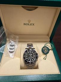 ROLEX SUBMARINER