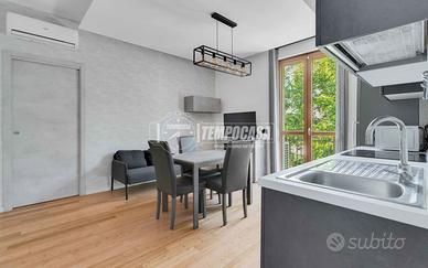 SPLENDIDO TRE LOCALI CON DOPPI SERVIZI RISTRUTTURA