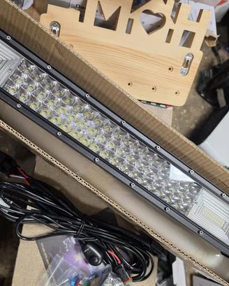 Barra a led supplementare per fuoristrada e veicol