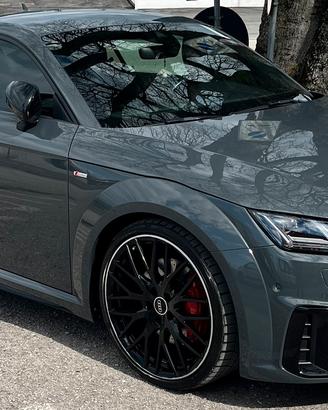 Audi tt 45tsfi