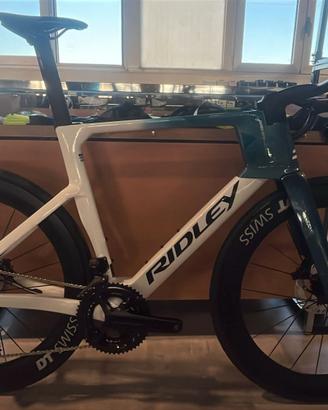Bici NOAH fast ultegra Di2 12v disc Tg.M