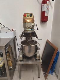 Impastatrice planetaria Bakermix 20