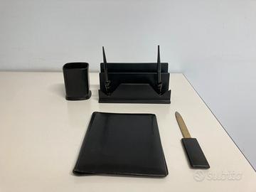 Set da scrivania in pelle