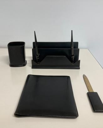 Set da scrivania in pelle