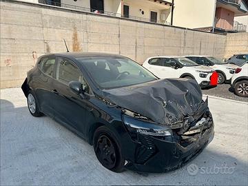 Renault Clio TCe 90 CV 5 porte Evolution sinistrat