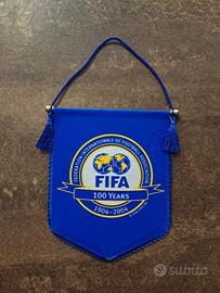 GAGLIARDETTO CENTENARIO FIFA 1904-2004