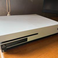 XBox One S - 500GB