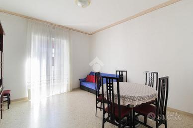 4 LOCALI A GROTTAMMARE