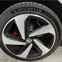 Cerchi 17 volkswagen ORIGINALI + gomme Michelin