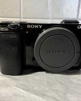 Fotocamera Mirrorless APS-C Sony Alpha 6000