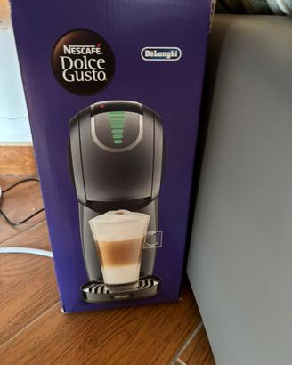 Macchina caffè Dolce Gusto
