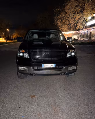 RAM Pick up ford f-150