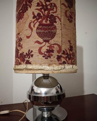 Lampada da tavolo vintage moderna anni 70 italiana