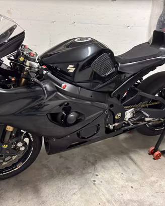 Suzuki gsxr 1000 k5 pronto pista