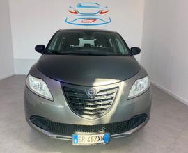 LANCIA Ypsilon 1.2 69 CV 5 porte Platinum