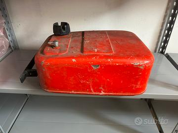 Serbatoio comando gas