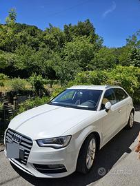 Audi A3 1.6 TDI S tronic Attraction  - 2014