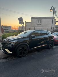 Captur E tech Engineered