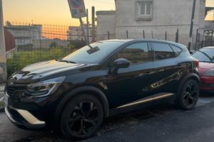 Captur E tech Engineered