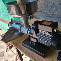 macchina per pomodori 