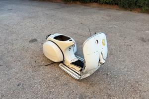 Telaio Vespa PX senza frecce