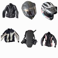 Abbigliamento moto tutto a METÀ prezzo