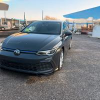 Volkswagen Golf 8 GTE
