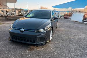 Volkswagen Golf 8 GTE