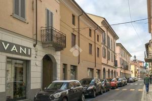 PALAZZO A STRADELLA