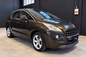 Peugeot 3008 1.6 HDi 110CV cambio robotizzato Prem