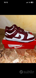 Nike Dunk Low Bordeaux