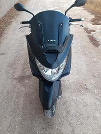 Kymco Xciting 250i