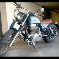 Suzuki cafè Racer Savage 650
