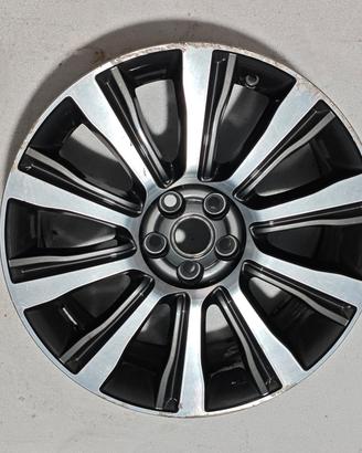 Range Rover Evoque nr 4 cerchi 19"