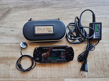 SONY PSP 2000 console giochi Play Station portable - Console e Videogiochi  In vendita a Pescara