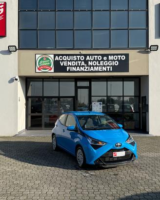 Toyota Aygo AUTOMATICA|1.0 VVT-i 72 CV 5 porte x-c